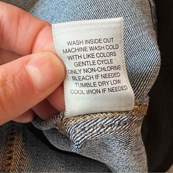 Front button denim skirt. Size 0 - Picture 4 of 7